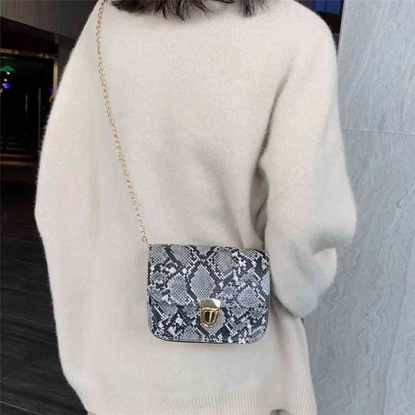 

women snake pattern fashion shoulder messenger bag casual fashion small square bag female wild bag bolso femenino 2020 20