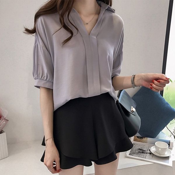 

2019 summer new korean style loose large size women's short sleeve shirt all-match solid color base shirt, White