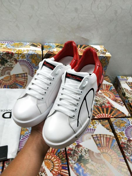 

2020f new trend leather casual shoes men and women comfortable sneakers fashion wild party couple shoes, size 35-45, Black