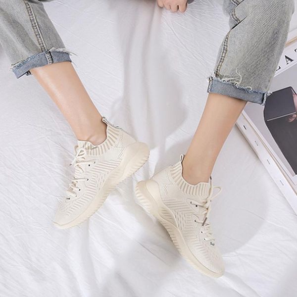 

2020 women's shoes 2019 women's flying textile ins fire sports leisure flat sole small white shoes women's single, Black