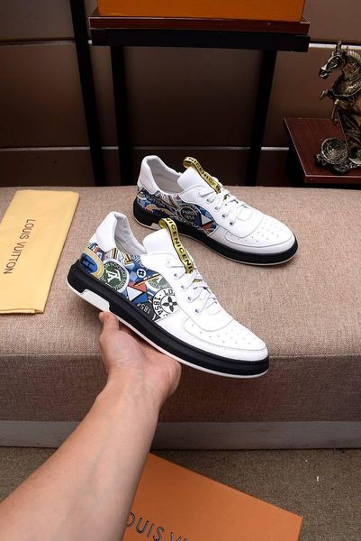 

2019a autumn new men's fashion casual shoes, low-sneakers, a full set of original shoe box 38-45