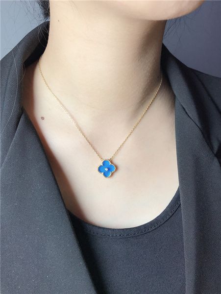 

fashionable and versatile lucky clover 925 sterling silver clavicle chain