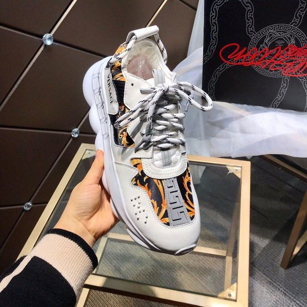 

2020rw menmen casual comfortable hiking sneakers hiking travel shoes outdoor survival adventure shoes original packaging and box delivery, Black