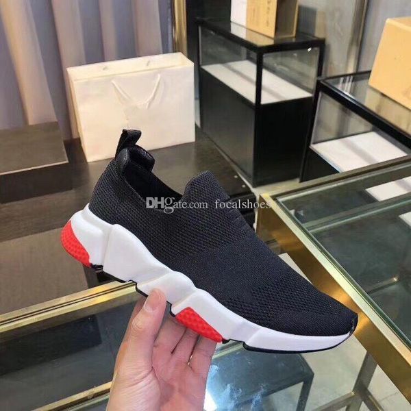 

классический speed ​​trainer красных черной подошвы низкая мужчины женщина повседневная обувь black knit носок обувь flat speed ​​кроссовки