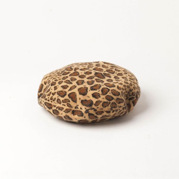 

new leopard print without chirp naked woolen woolen warm beret painters fashion warm beret, Blue;gray