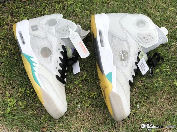 

off authentic air high og 5 white sail black muslin muslin fire red basketball shoes men ct8480-105 sneakers sports with original box 40-47