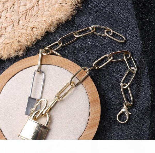 

2019 new shelves europe and america exaggerated metal thick chain lock short necklace chain red cold wind clavicle chain necklace, Gray