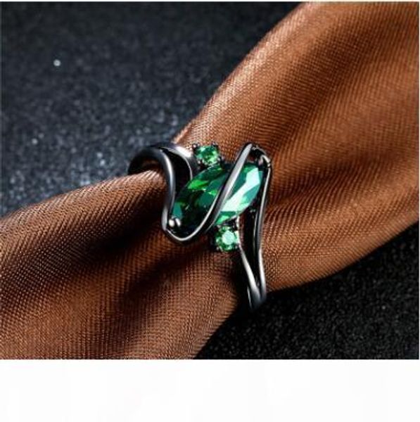 

new fashion personality black gold silver plated diamond ring, Golden;silver