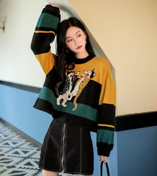 

2020 fashion korean spring autumn women knitting women sweater chic o neck lantern sleeve cartoon pattern short style sweater women, White;black