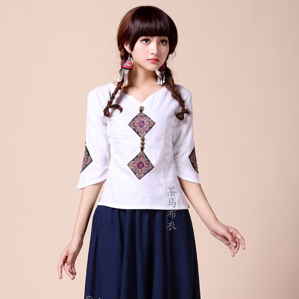 

sgiyc 2020 весной и летом новый красочный стиль этническая группа футболки национальности футболки вышитые украшения сплошной цвет этнически, White