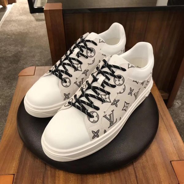 

new fashion casual men's shoes wild sports shoes outdoor comfortable high-end pattern men's shoes original box packaging fast deli, Black