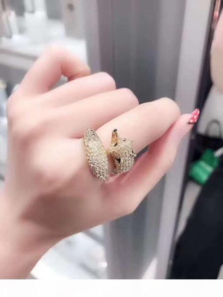 

u 2020 fashionable rings sell well in europe and america designer style emerald ring, Golden;silver