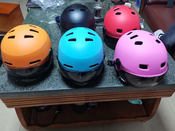 

z31bn electric battery motorcycle men's and women's portable half four seasons motorcycle helmet helmet sunscreen safety head cap