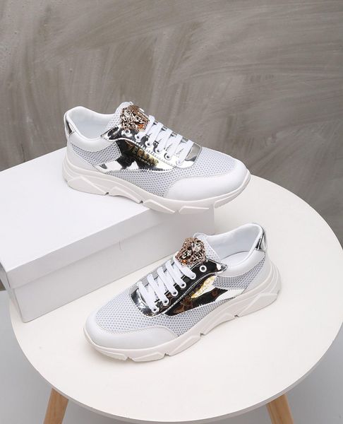 

2020-2019p summer new tide brand men's leather casual shoes, fashion breathable shoes, original box packaging, size: 38-44