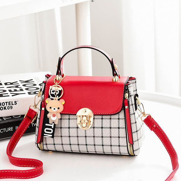 

2020 spring and summer popular plaid ladies handbag cute pendant shoulder bag messenger bag
