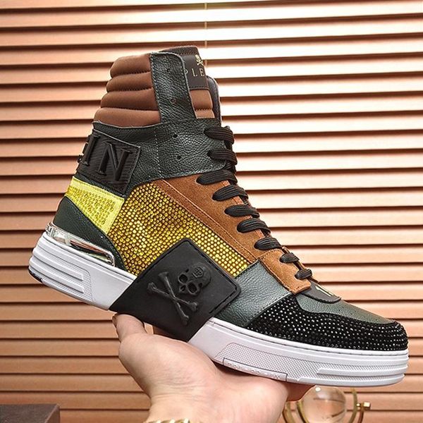 

fast delivery high sneakers mens shoes comfortable lightweight luxury footwears lace -up plus size casual men shoes zapatillas hombre, Black