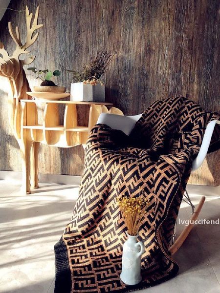 

luxury designer brand classic thick knit signage f bedding blanket indoor blanket outdoor warm shawl pillowcase cushion cover for gifts
