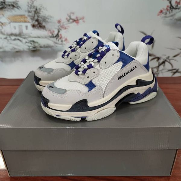 

2020rg designer to create casual and comfortable all-match sports shoes, travel shoes outsole non-slip design with original box delivery, Black