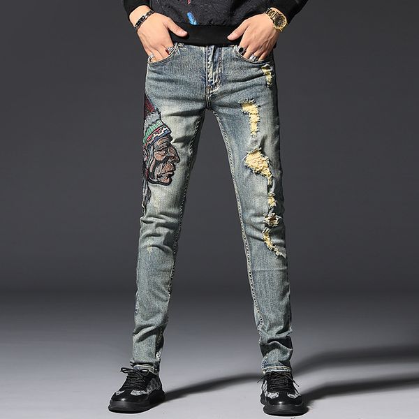

wholesale 2020 designer chief's head embroidered jeans men's spring summer trend ethnic style slim feet hole pants hombre, Blue