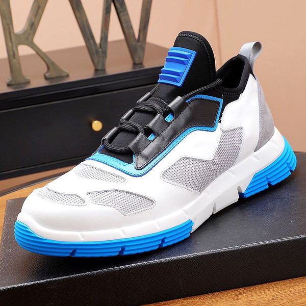 

new high-quality men's sports shoes, men's loafers, casual shoes, fashionable trendy driving shoes, summer breathable with origina, Black