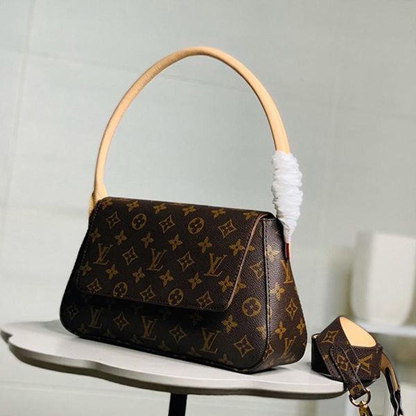 

новое прибытие женщин простой стиль кожа crossbody сумка luxury тотализаторов дамы посланника сумки женская мода классический мешок плеча bo