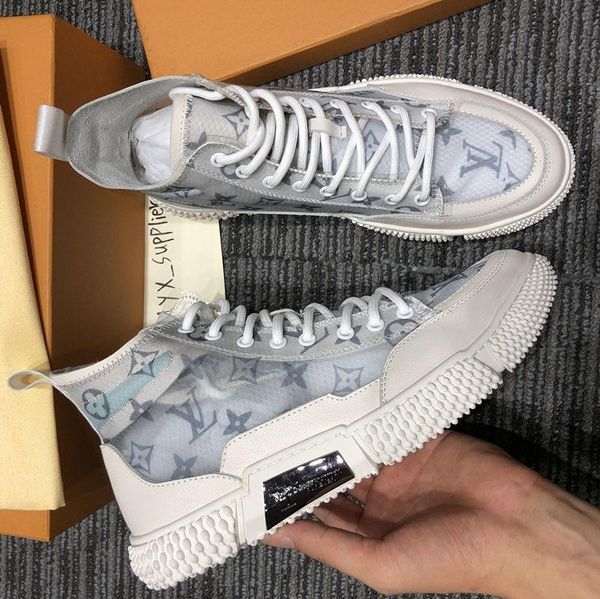 

2020a тенденции моды мужские буквенные прозрачные высокие-топ плоские туфли, высококачественные моды диких спортивная обувь, оригинальная уп