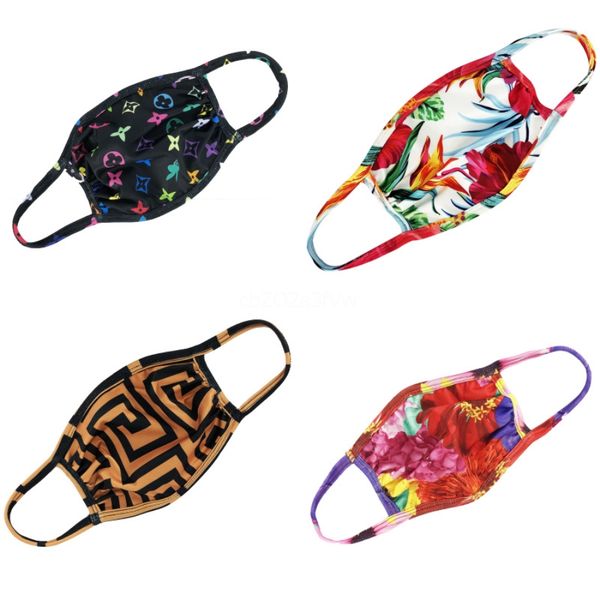 

trendy ip-op fasion casew flower masks ip-op men and women neck collar outdoor riding masks triangle sport scarfs party masks 4682#396, Black