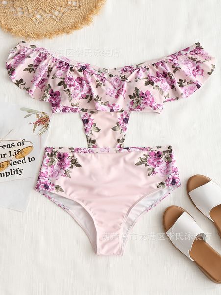 

new one-piece large ruffled printed one-shoulder new one-piece large ruffled printed one-shoulder swimsuit swimsuit, Black;red