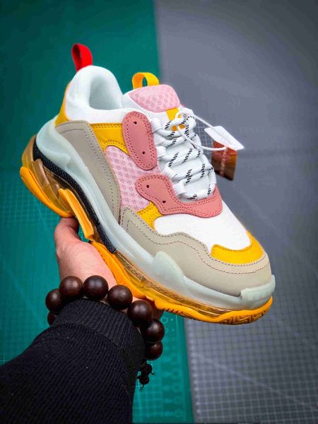 

2020 european and american fashion triple s comfortable, breathable, non-slip wear-resistant men's and women's shoes 131567h, Black