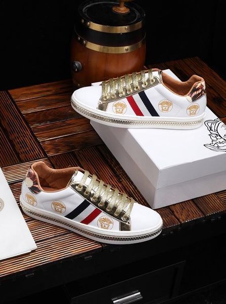 

2019 new men's brand wild casual shoes, high-grade fashion sports leather shoes, with the original packaging shoe box delivery male cod, Black