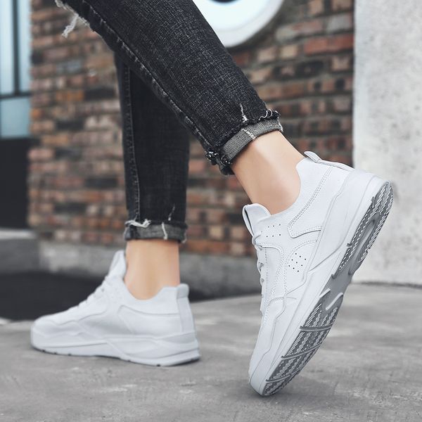 

mesh 2020 shoes casual sneakers light sandalias men hombre sneaker fashion for man air mens shoe safety zapatos fashion summer, Black
