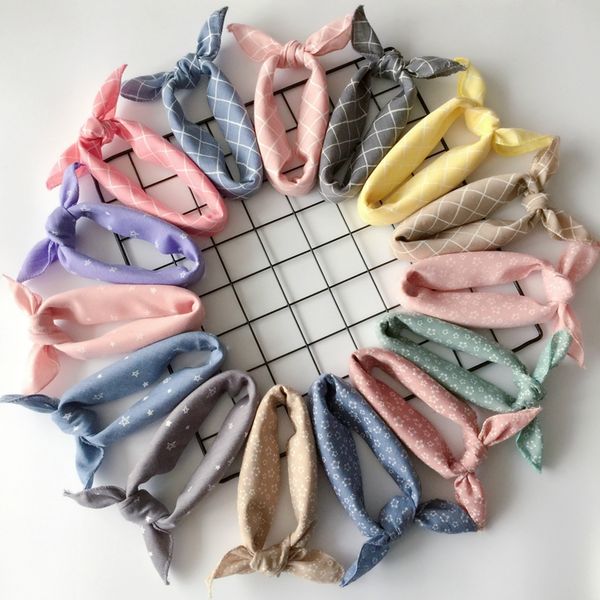 

women's plaid cotton and linen small square small floral scarf all-match professional retro neckerchief scarf accessories, Black