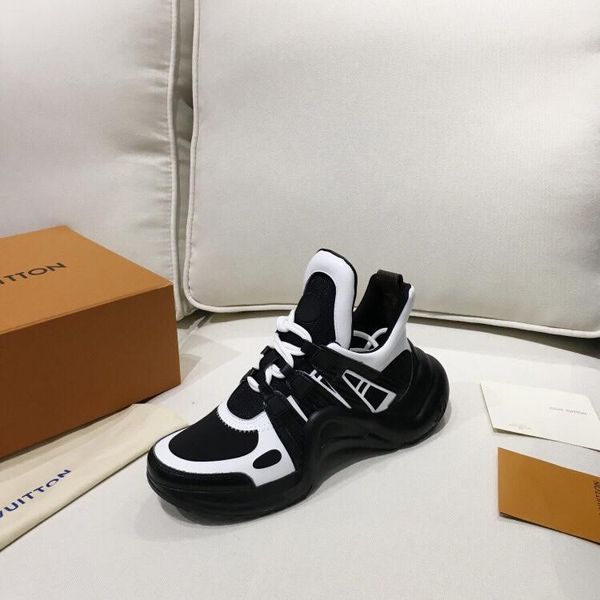 

2019j limited edition men's and women's fashion casual shoes, fashion wild sports shoes, lace-up shoes, original packaging del, Black