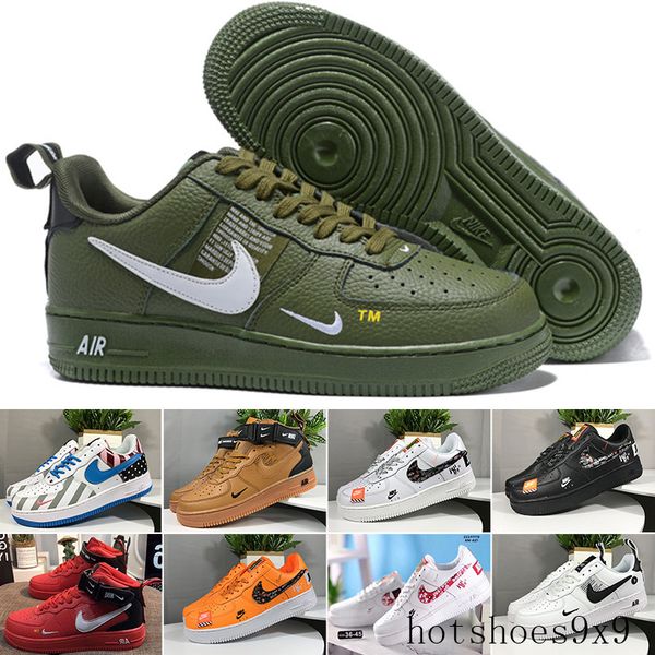 

stock running one 1 dunk mid 07 men women flyline running shoes sports skateboarding high low 1 all white all black trainers sneaker tr4kk