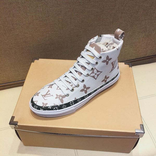 

2020l fashion high-end leather men's shoes high to help comfortable casual shoes, fashion wild outdoor sports shoes, original box packa