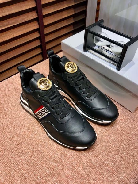 

2020g autumn new tide brand men's high-shoes casual shoes fashion wild sports men's shoes, original box packaging, size: 38-45