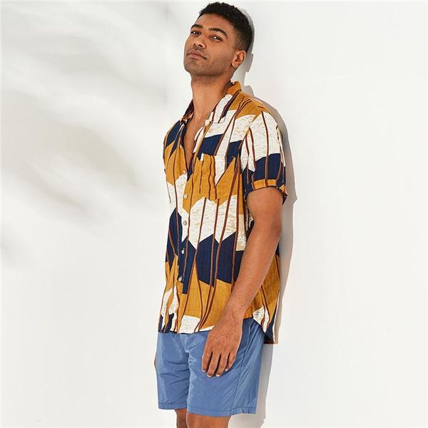 

designer beach style lapel neck casual shirt males fashion loose plus size clothes mens striped irregular print shirts sommer, White;black