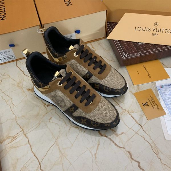 

2020 new fy luxury designer run away sneakers men and women sneakers fashion casual shoes letters