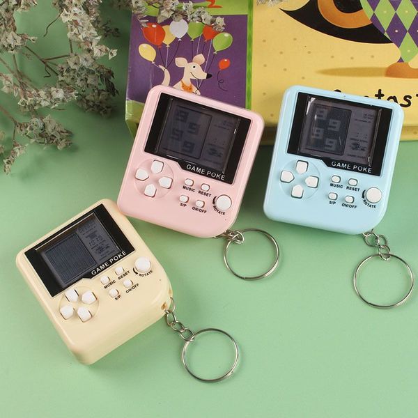 

30pcs/ 2020 new b-869-1 mini handheld video game tetris children's educational toy key chain pendant gift