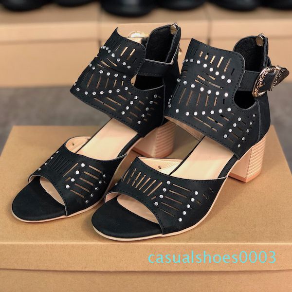 

2020 women leather sandal chunky heel with crystal fashion ladies party wedding shoes soft patent leather comfortable sole with box c03, Black