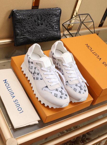 

2020k men's casual shoes, new outdoor travel casual sports shoes, fast delivery, with original box packaging, high quality, Black