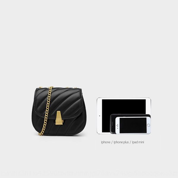 

2020 new diamond small ck women's summer pig bag shoulder slant chain western style diamond saddle small round bag tide