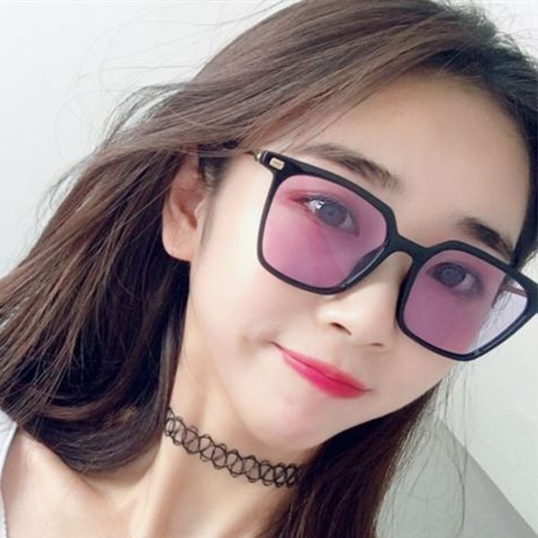 

2019 new box fashion sun men's and women's ocean glasses personalized sun glasses, White;black