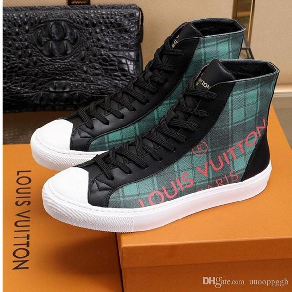 

2020re new official website synchronization luxury men's casual fashion shoes, outdoor travel sports shoes, fast delivery original box, Black