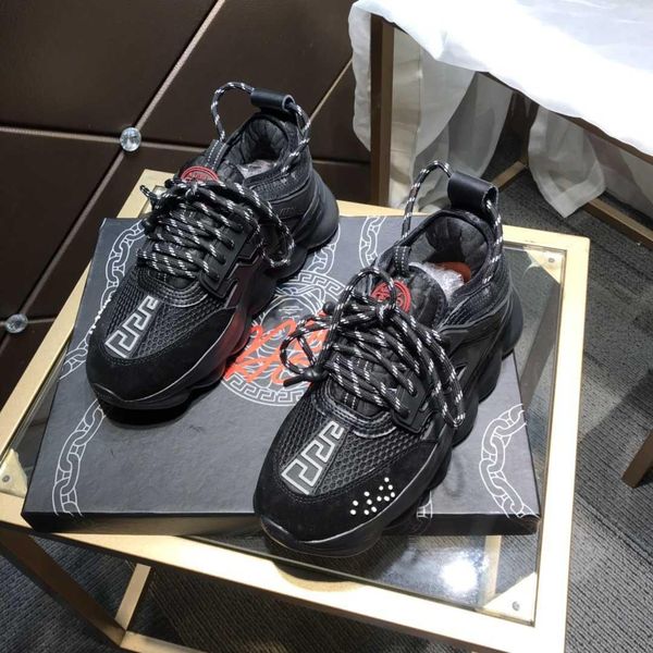 

2020th menmen casual comfortable hiking sneakers hiking travel shoes outdoor survival adventure shoes original packaging and box delivery, Black