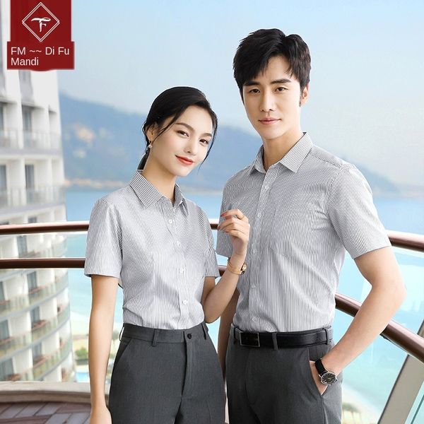 

2020 лето с короткими рукавами профессиональным горя не глажение хлопка коммутирующей деловые мужчин и полосатая профессиональная рубашка же, White