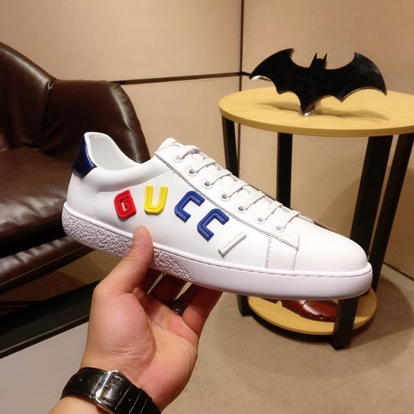 

2020a высокого качества пчелка мужской низкая верхом случайная дикая обувь дышащих кроссовки на открытом воздухе спортивной обуви, размер: 3, Black