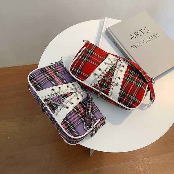 

french design fashion lattice armpit bag handbag elegant chain hip hop shoulder bag width 26cm height 14cm thickness 7cm