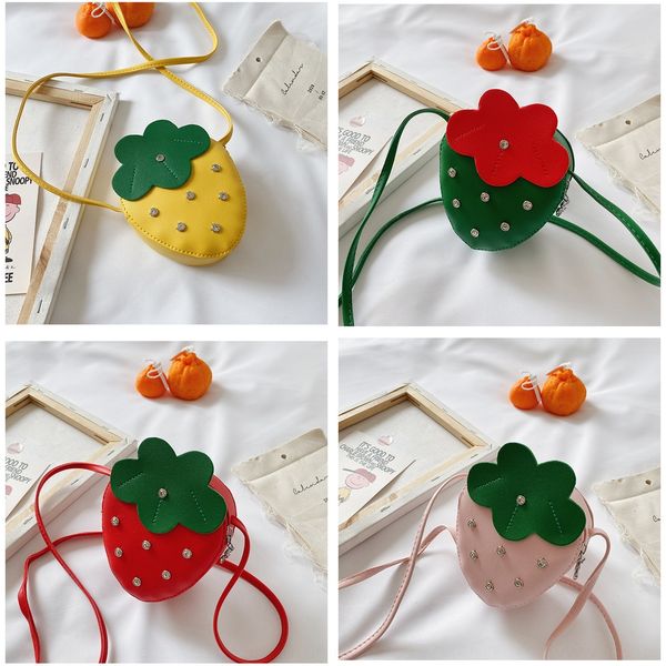

h3g47 children's strawberry 2020 shoulder small strawberry small messenger bag baby cute little girl coin purse all-match fashion shoul