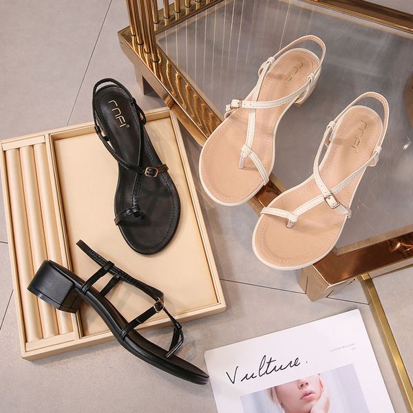 

women sandals 2020 summer new fashion sandals female hollow out square heel buckle solid color casual style plus size, Black